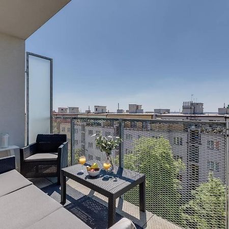 Jt'S Apartments Korunni Str. ปราก ภายนอก รูปภาพ